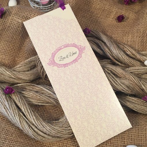 Invitatie de nunta mov lila 30347