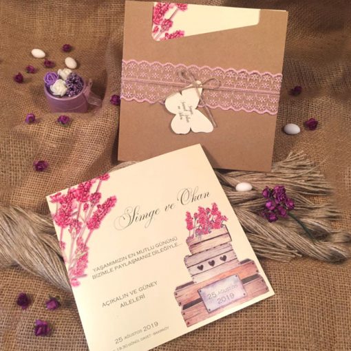 Invitatie de Nunta Eleganta cu Dantela si Model Floral 52561