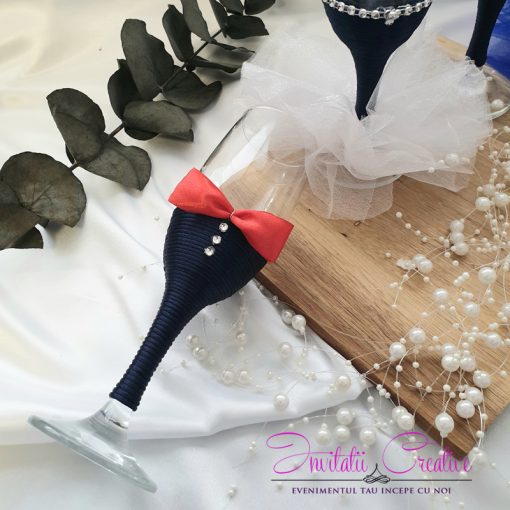 Alternative view of Set Pahare Excentric si Deosebit miri si nasi