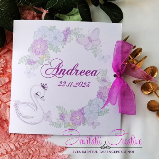 Invitatie Botez Lebada Dragalasa cu Coronita din Flori Mov-Lila