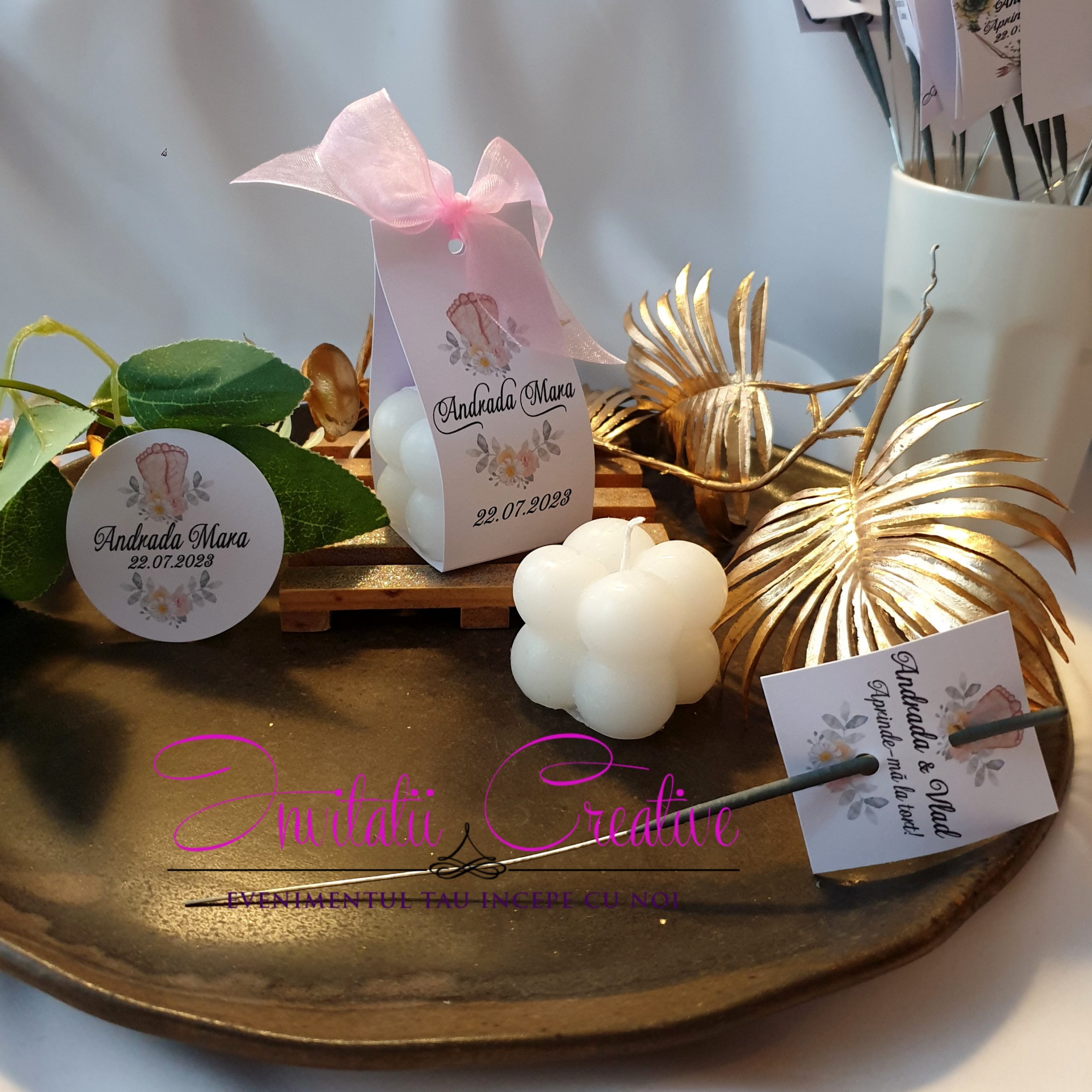 Artificii de Mana Dans-Tort Picioruse si Flori Pastel - imagine 2