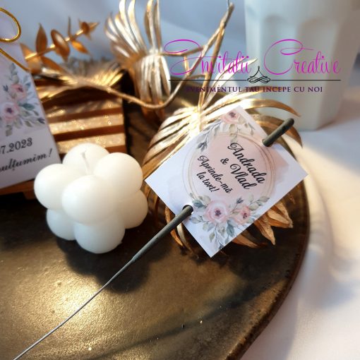 Artificii de Mana Dans-Tort motiv Modern Flori Acuarela