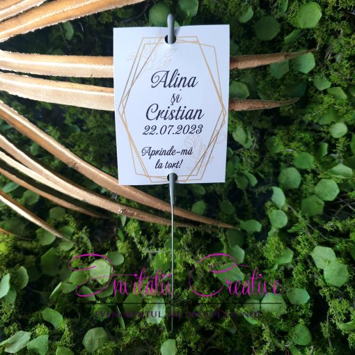 Artificii de Mana Dans-Tort Elegante cu Motiv Grafic Auriu