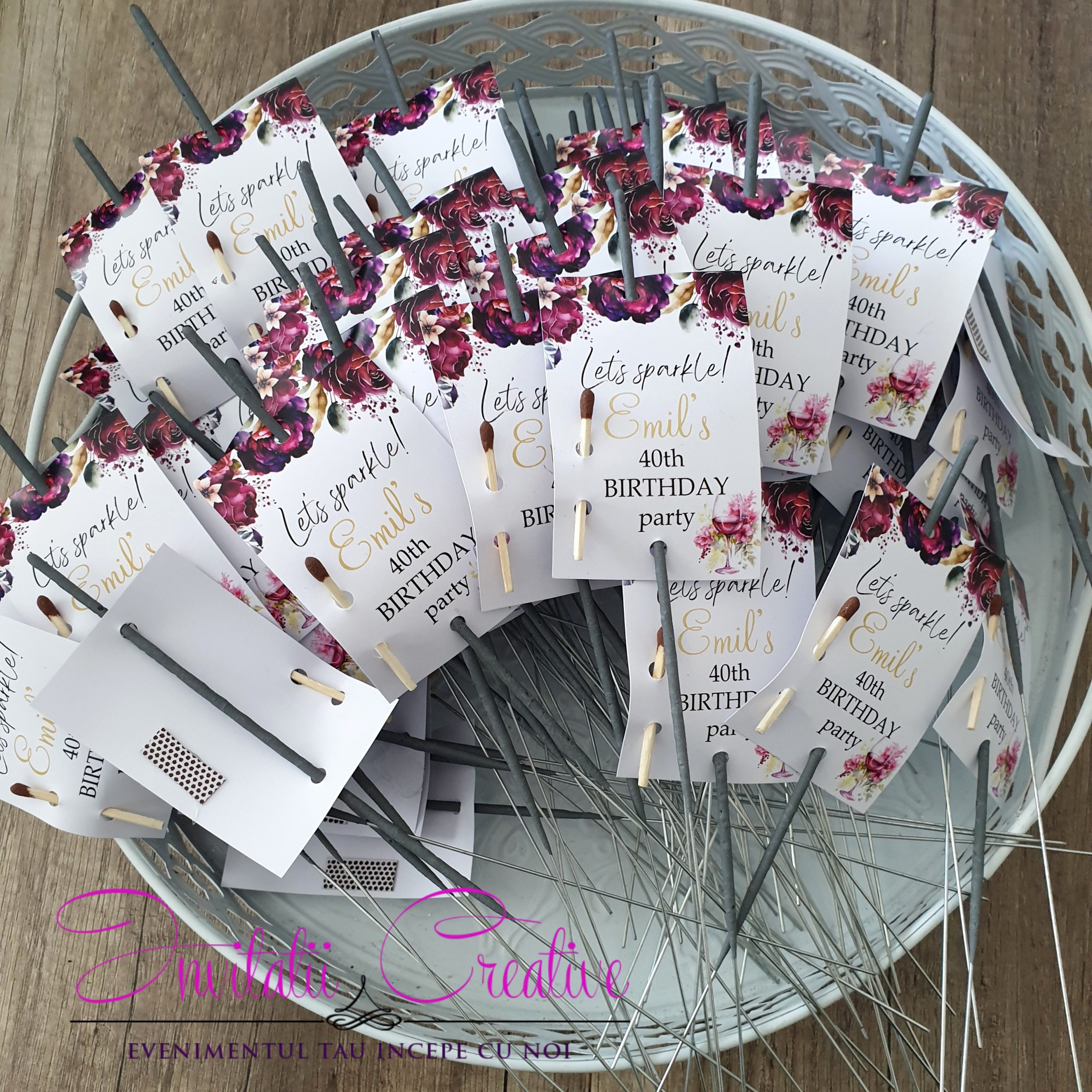 Artificii de Mana 28 cm Elegante Aniversare cu Motiv Floral Bordo - imagine 4