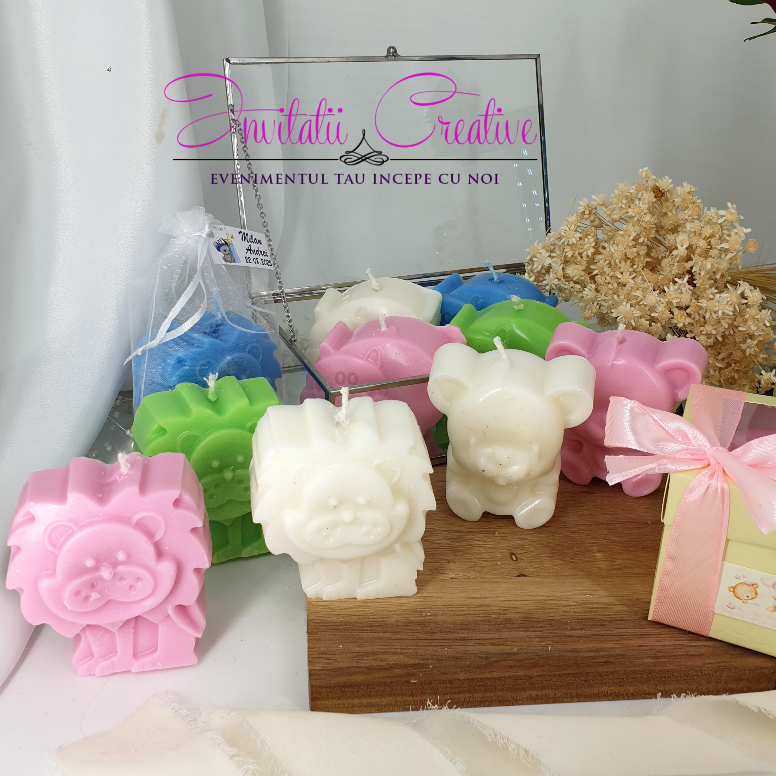 Marturie Botez Lumanare Animalute Jungle in Cutie cu Geam - imagine 8