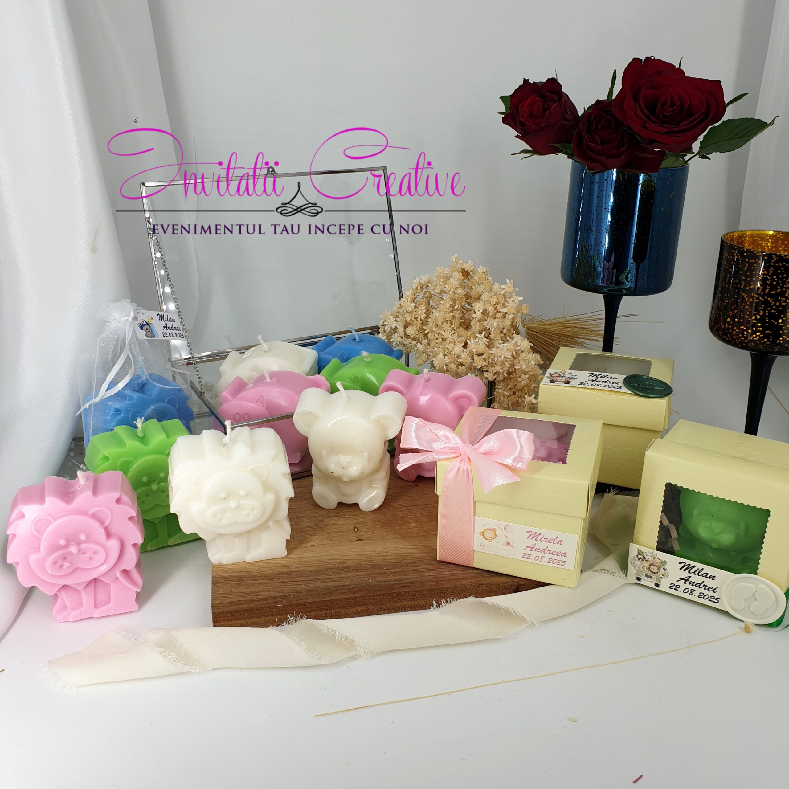 Marturie Botez Lumanare Animalute Jungle in Cutie cu Geam - imagine 3