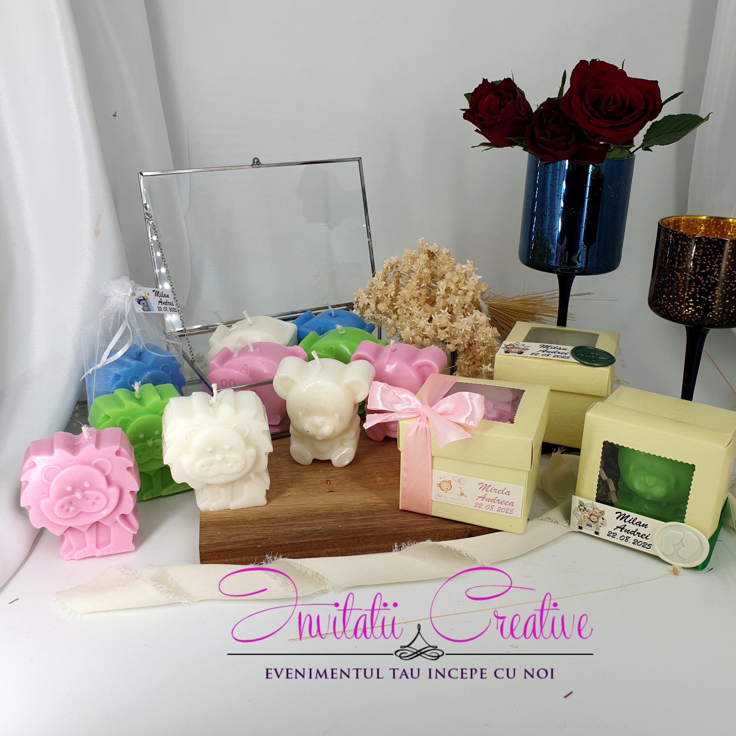 Marturie Botez Lumanare Animalute Jungle in Cutie cu Geam