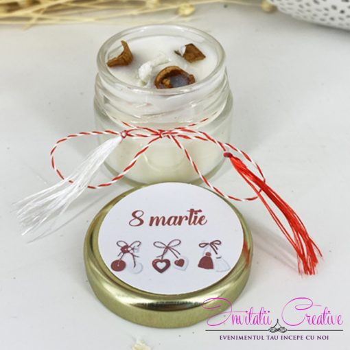 Martisor tip lumanare parfumata ceara naturala de soia 1