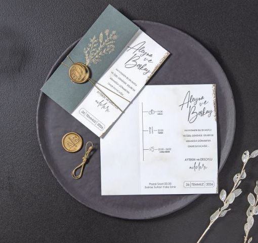 Alternative view of Invitatie de Nunta Eleganta cu Motiv Auriu 7105 Fen 25