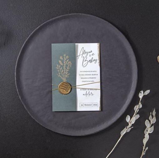 Invitatie de Nunta Eleganta cu Motiv Auriu 7105 Fen 25