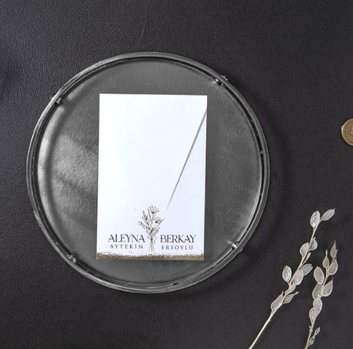 Invitatie de Nunta Moderna cu Detalii Aurii 7132 Fen 25