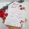 Invitatie de nunta cu flori bordo si margini aurite