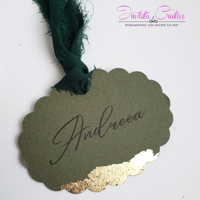 Etichete green dantelate pentru marturii cu foita aurie