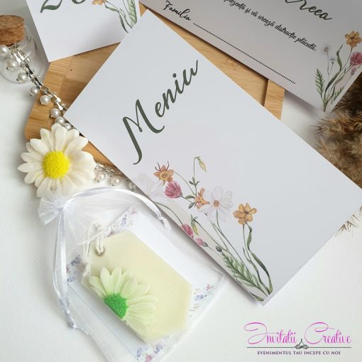 Meniu de nunta cu flori de camp delicate
