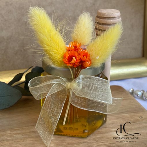 Mărturie de nuntă cu miere și flori de toamna