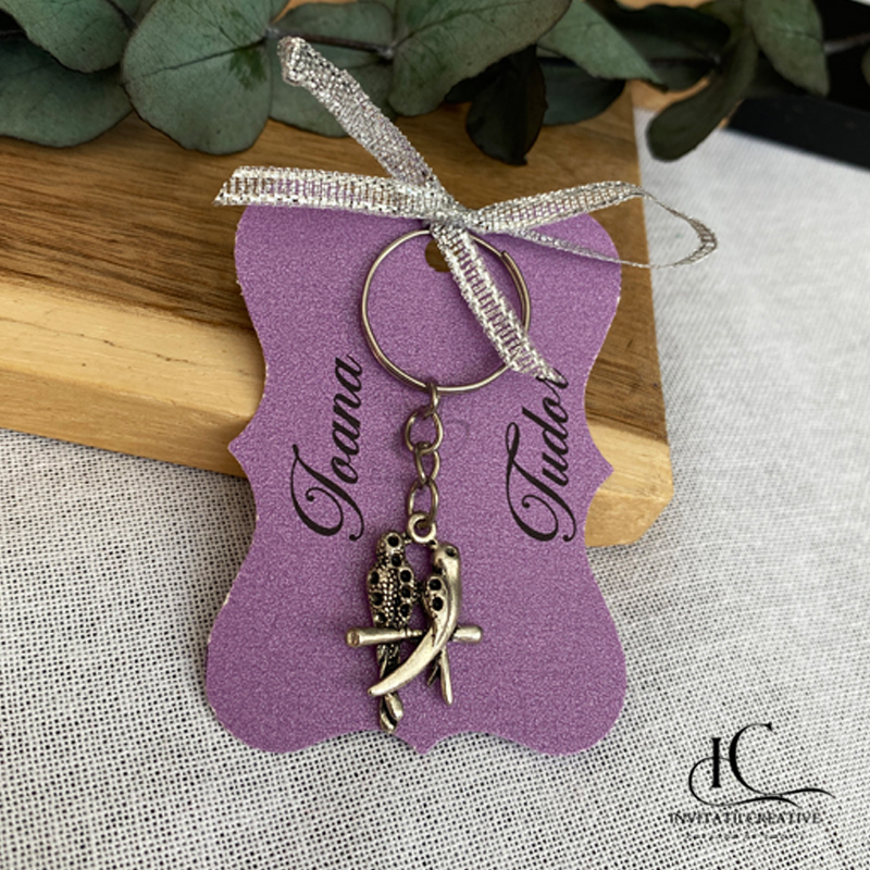 Marturii breloc porumbei indragostiti