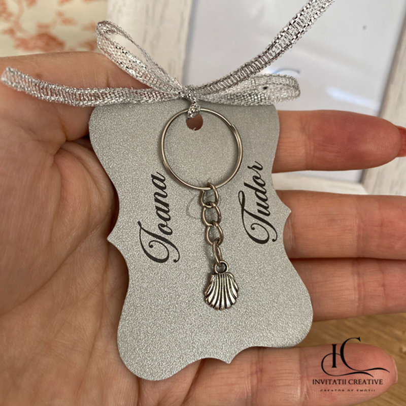 Marturii breloc tip scoica argintie - imagine 4