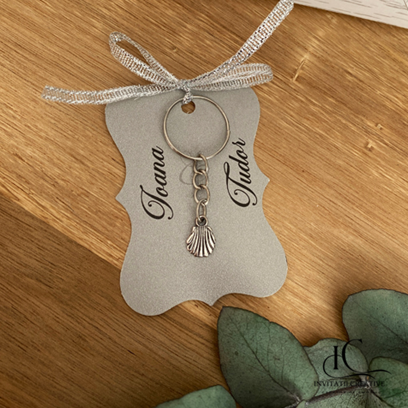 Marturii breloc tip scoica argintie - imagine 5