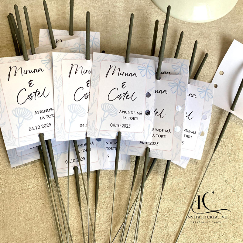 Artificii de Mana Tort cu Motiv Floral Delicat Bleu - imagine 2