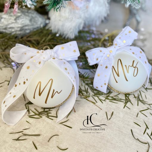 Set Globuri Cadou Craciun Cuplu Mr and Mrs