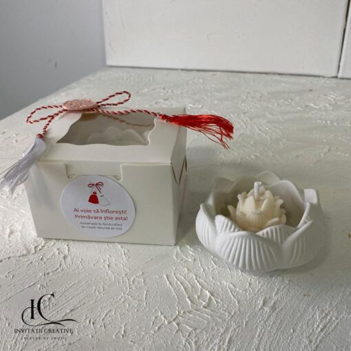 Martisor Lumanare Parfumata in Vas Ceramic cu Nufar