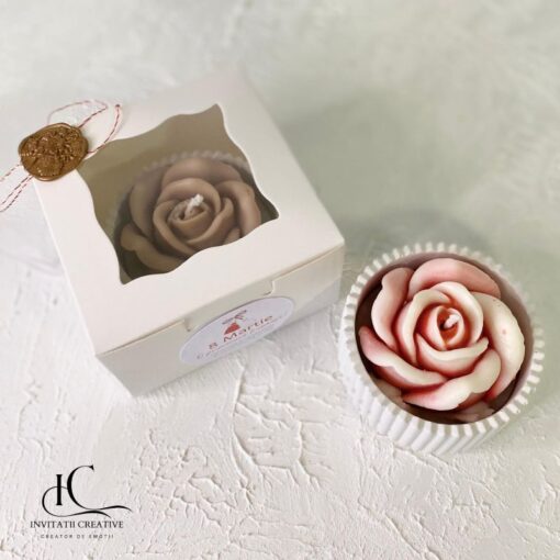 Cadou 8 Martie Lumanare Parfumata cu Trandafir