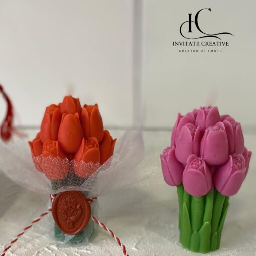 Cadou 1 Martie Lumanare Parfumata Buchet Lalele in Organza