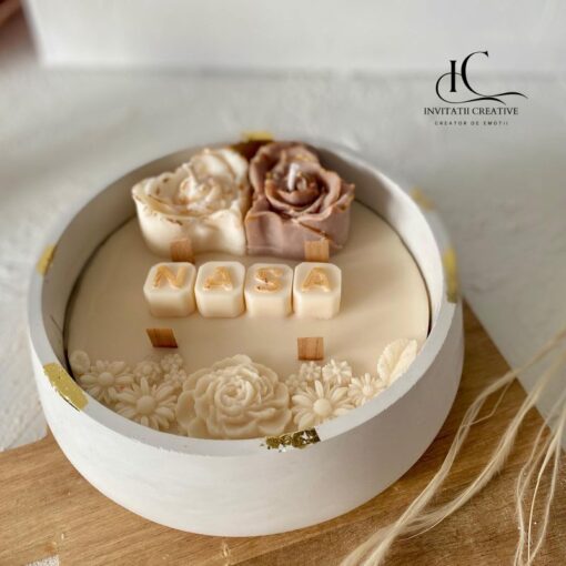 Alternative view of Lumanare Parfumata Cadou Nasa Flori si Trandafiri inima