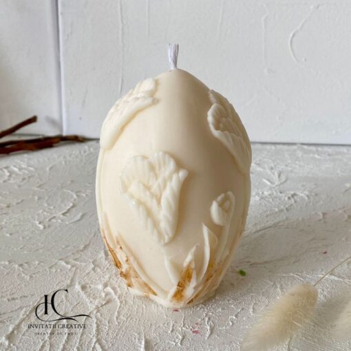 Alternative view of Lumanare Parfumata Ou cu Model in Relief Spring Bloom