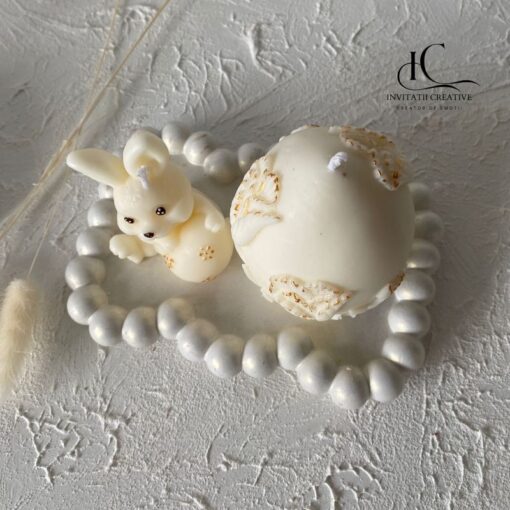 Alternative view of Set Lumanari Parfumate Sarbatori Pascale cu Iepuras si Ou Floral