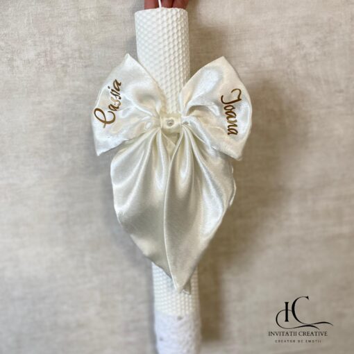 Lumanare cu funda diafana din satin Personalizata cu nume
