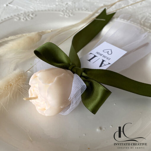 Mărturie Lumânare Bujor din Ceară de Soia Parfumată cu Tull