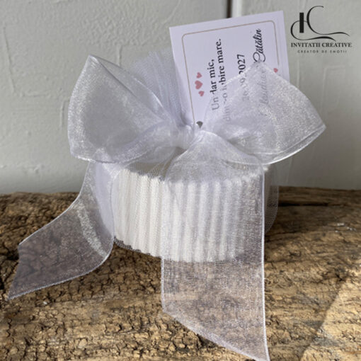 Marturie lumanare parfumata delicata in vas ceramic