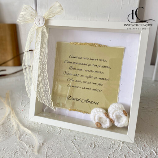 Tablou personalizat pentru cererea nașilor cu botoșei croșetați handmade