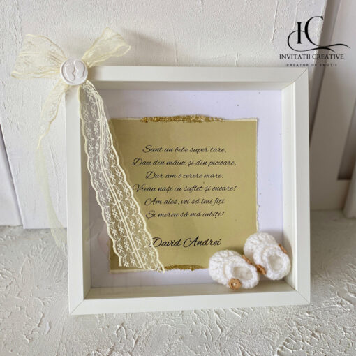 Tablou personalizat pentru cererea nașilor cu botoșei croșetați handmade1