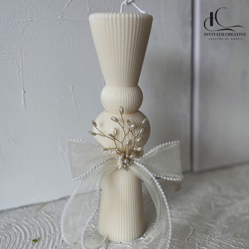 Lumanare Eveniment Eleganta Minimal cu Funda si Perle